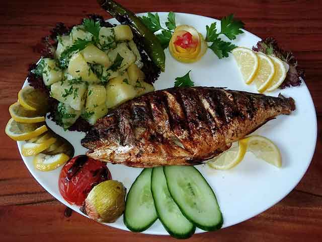 Goldbrasse_Restaurant_Mitra